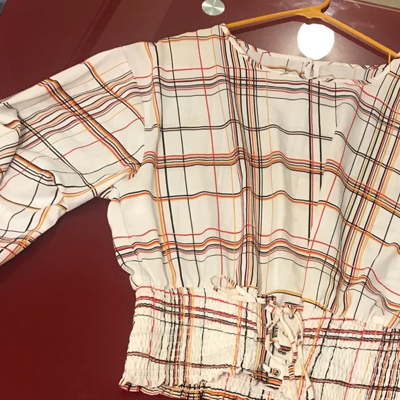 Classic Gal - Picture 2 of 3